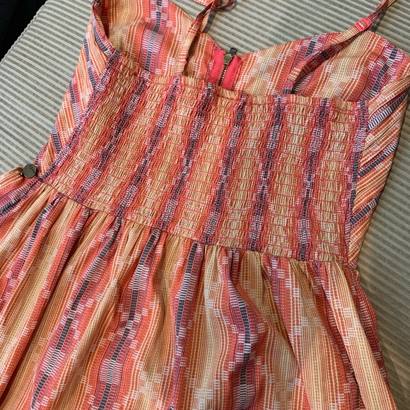 pink orange yellow patterned sundress with front zipper - Picture 3 of 4